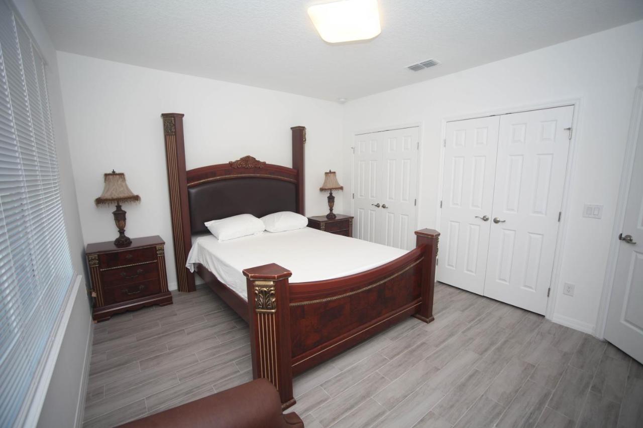 A beautiful queen bedroom Orlando Extérieur photo